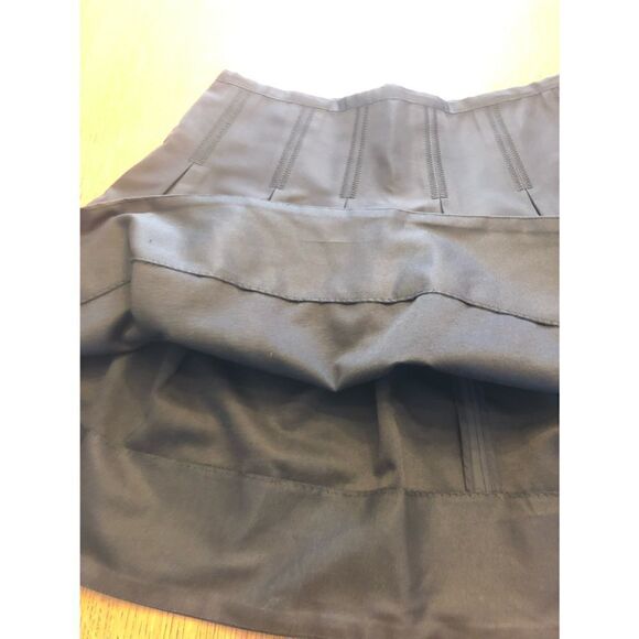 GAP Black Mini-Skirt with Pleat Darts & Pockets Size 8 - Picture 5 of 11